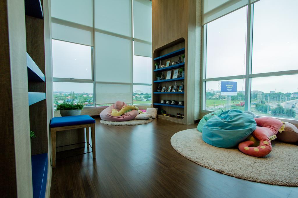 Baan Kiang Fah Apartment By Patcha HHQ Esterno foto