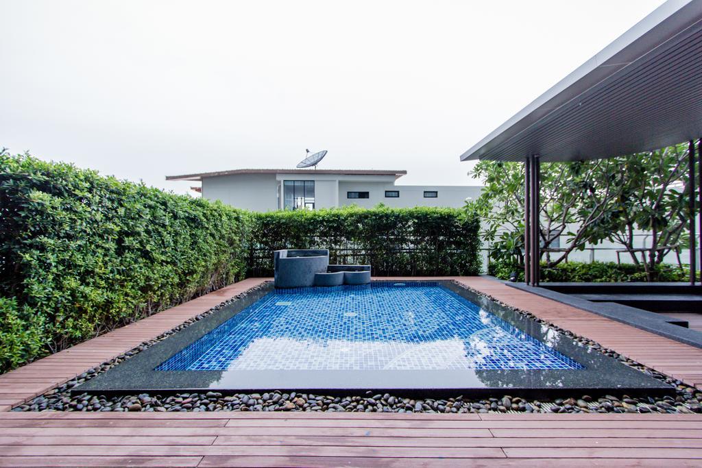 Baan Kiang Fah Apartment By Patcha HHQ Esterno foto